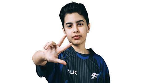 K1NG Fortnite Settings, Crosshair & Config .